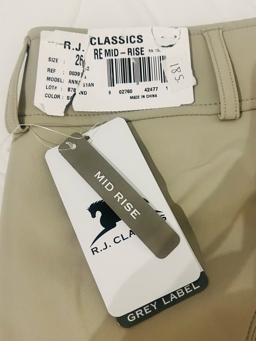 RJ Classics Women’s Anna Breeches, Sand/Tan Size 26